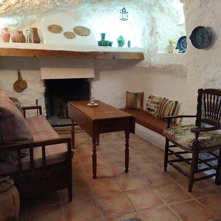 Cueva El Parral Pensionat Pegalajar Exteriör bild