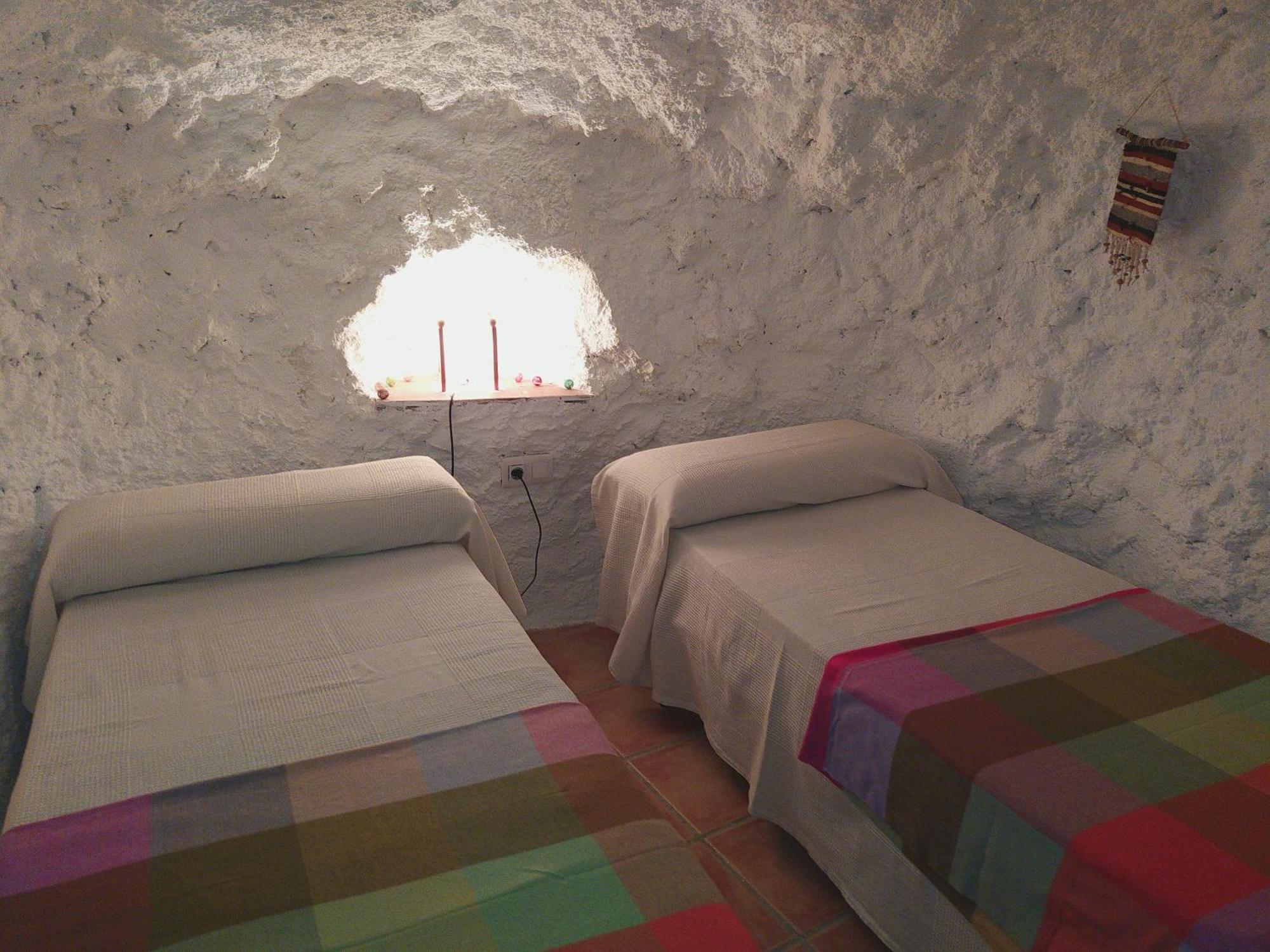 Cueva El Parral Pensionat Pegalajar Exteriör bild